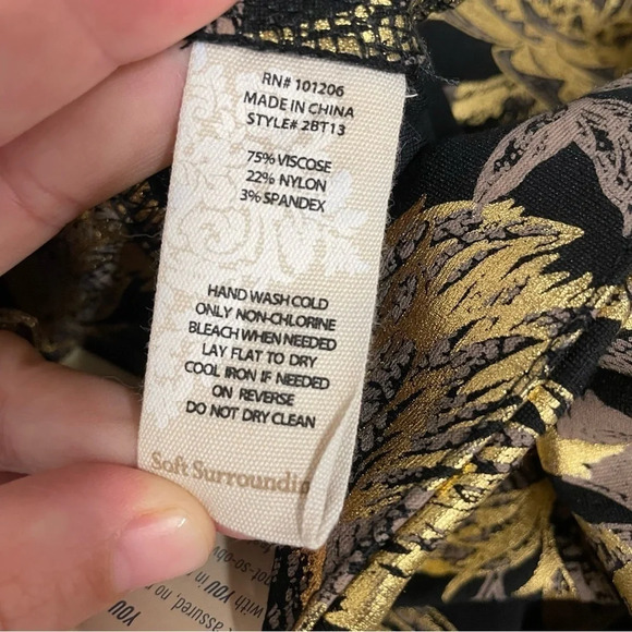 NWT Surroundings Moonstruck Black Metallic Gold Floral Pants size 6 full length - Picture 5 of 10